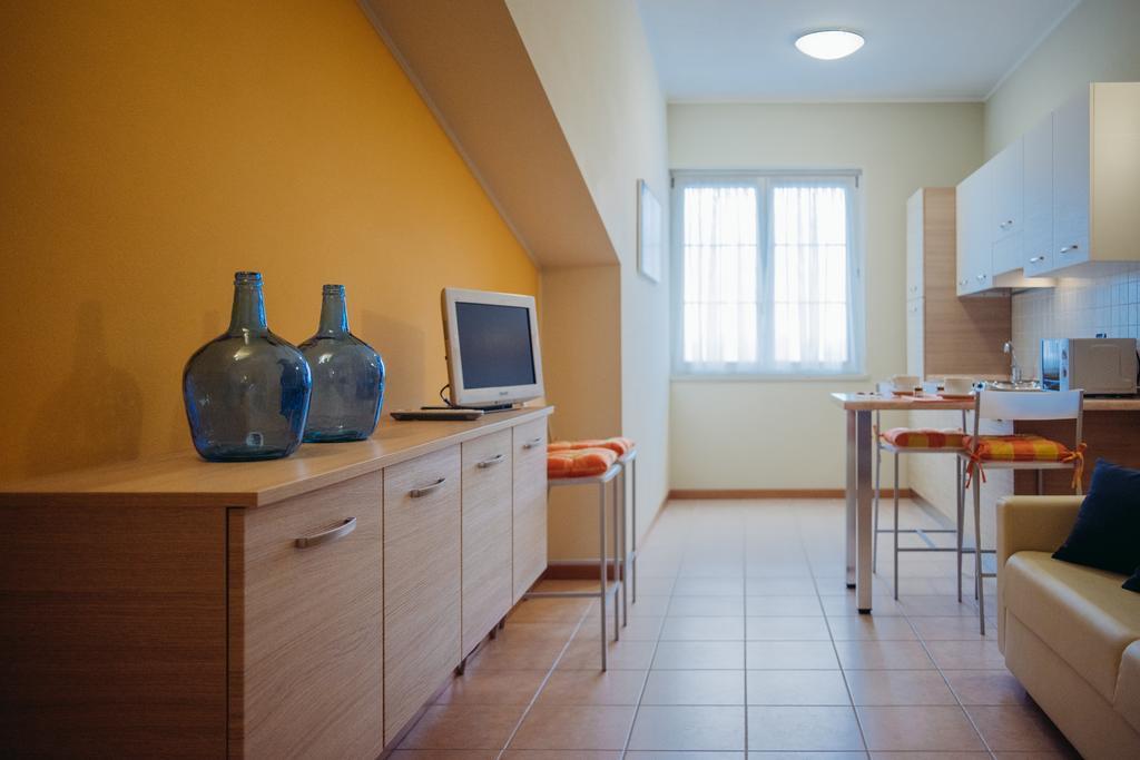 Residenza Villa Corno Alto エクステリア 写真