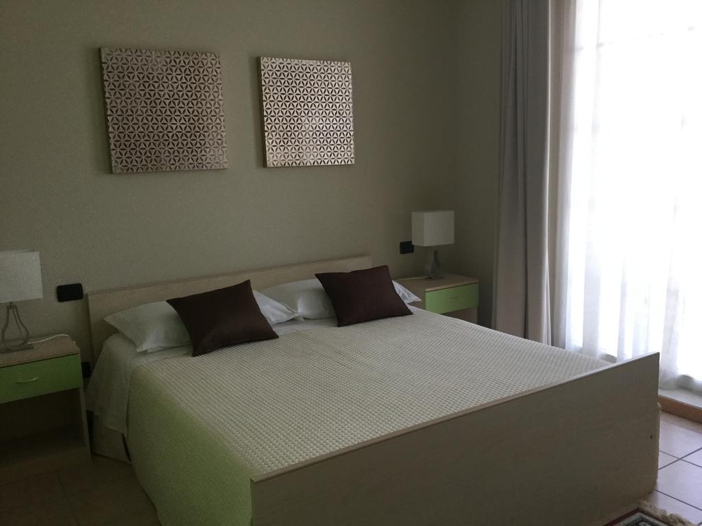 Residenza Villa Corno Alto エクステリア 写真