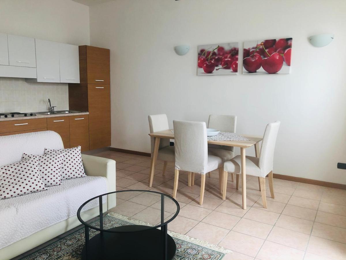 Residenza Villa Corno Alto エクステリア 写真